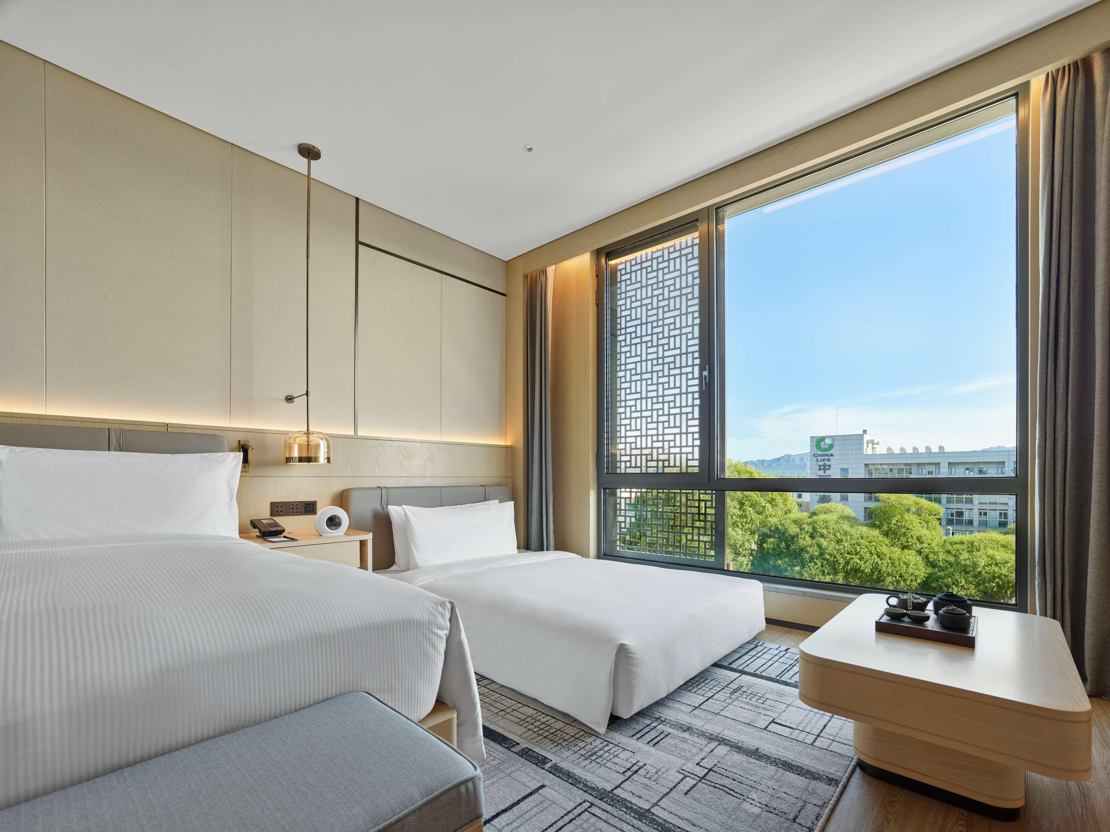 Doubletree By Hilton Beijing Badaling Hotel Yanqing ภายนอก รูปภาพ