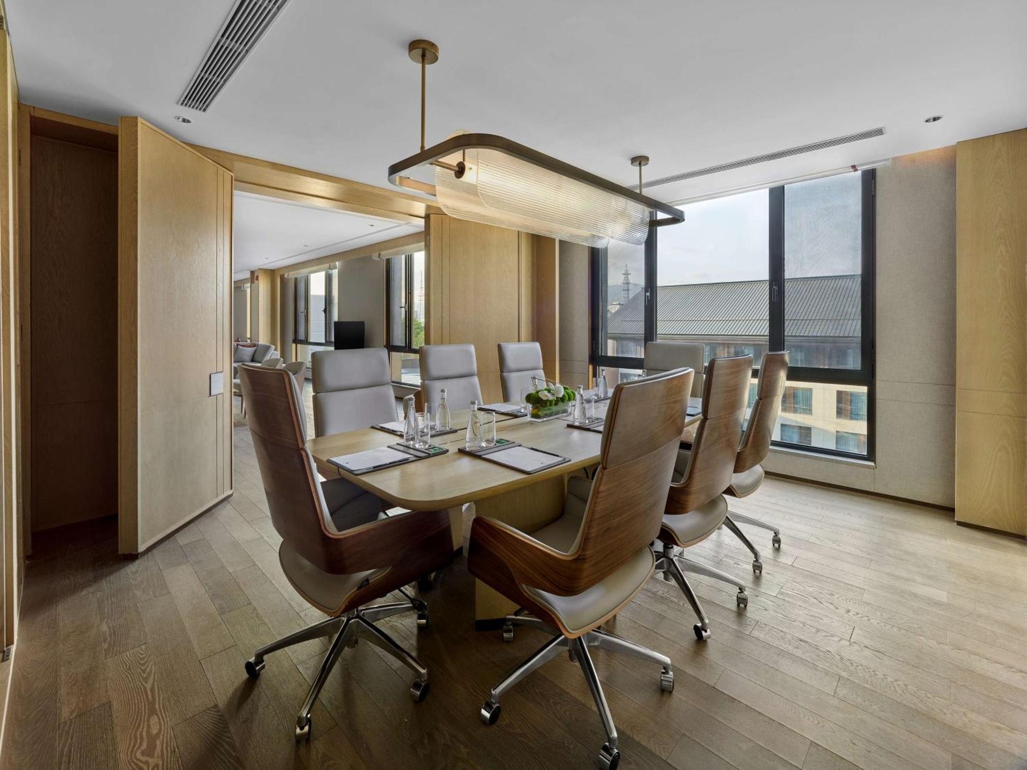 Doubletree By Hilton Beijing Badaling Hotel Yanqing ภายนอก รูปภาพ
