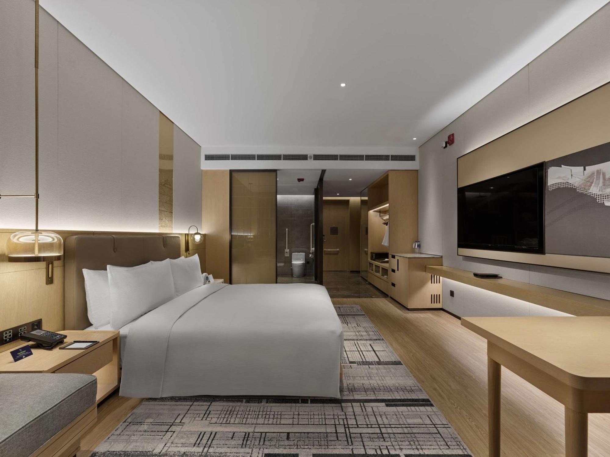 Doubletree By Hilton Beijing Badaling Hotel Yanqing ภายนอก รูปภาพ