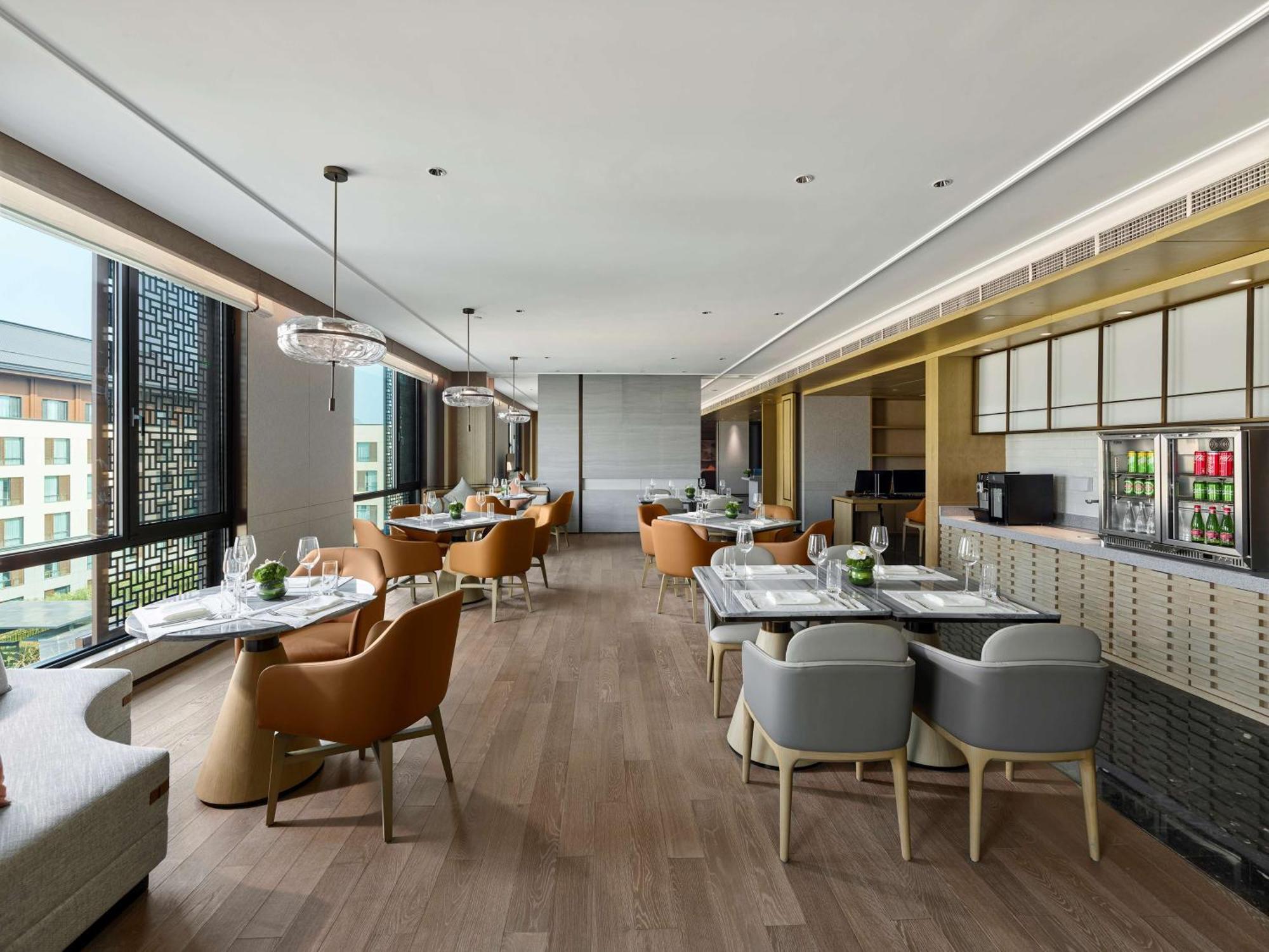 Doubletree By Hilton Beijing Badaling Hotel Yanqing ภายนอก รูปภาพ