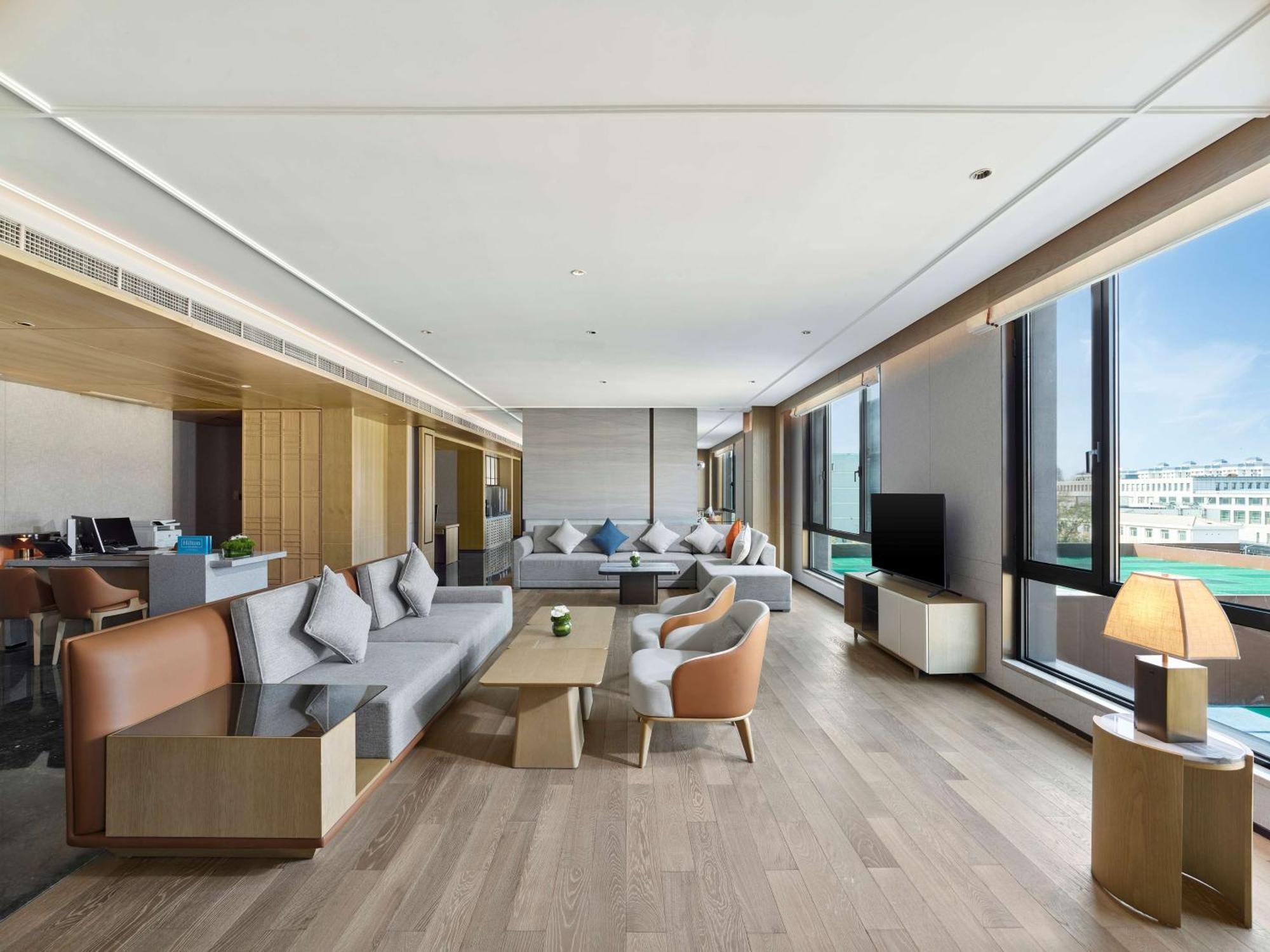 Doubletree By Hilton Beijing Badaling Hotel Yanqing ภายนอก รูปภาพ