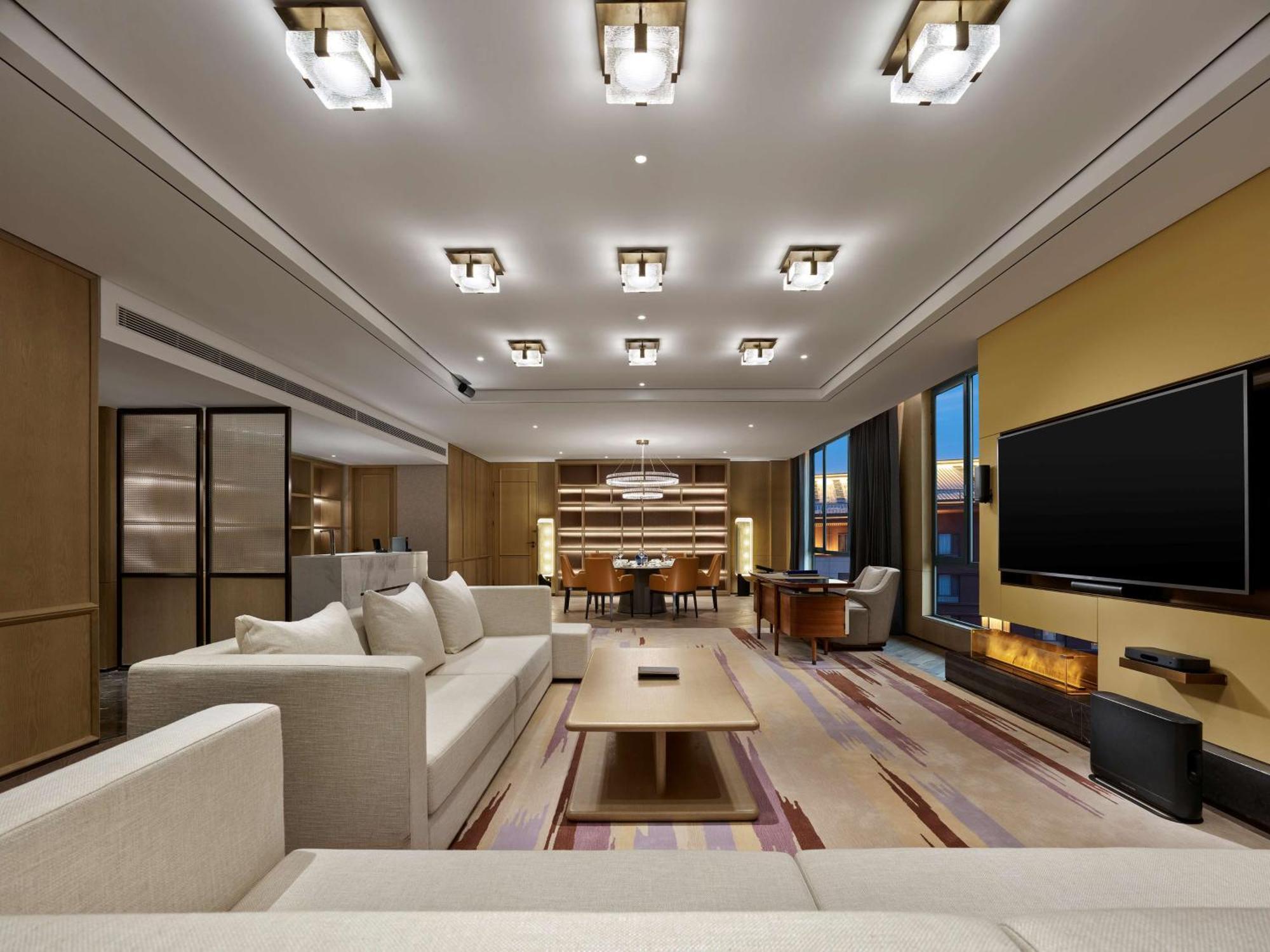 Doubletree By Hilton Beijing Badaling Hotel Yanqing ภายนอก รูปภาพ
