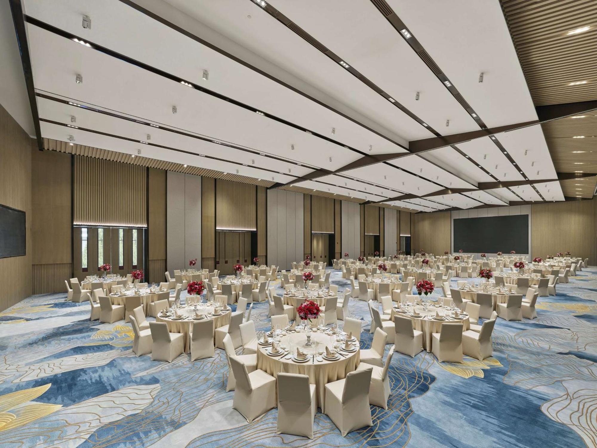 Doubletree By Hilton Beijing Badaling Hotel Yanqing ภายนอก รูปภาพ
