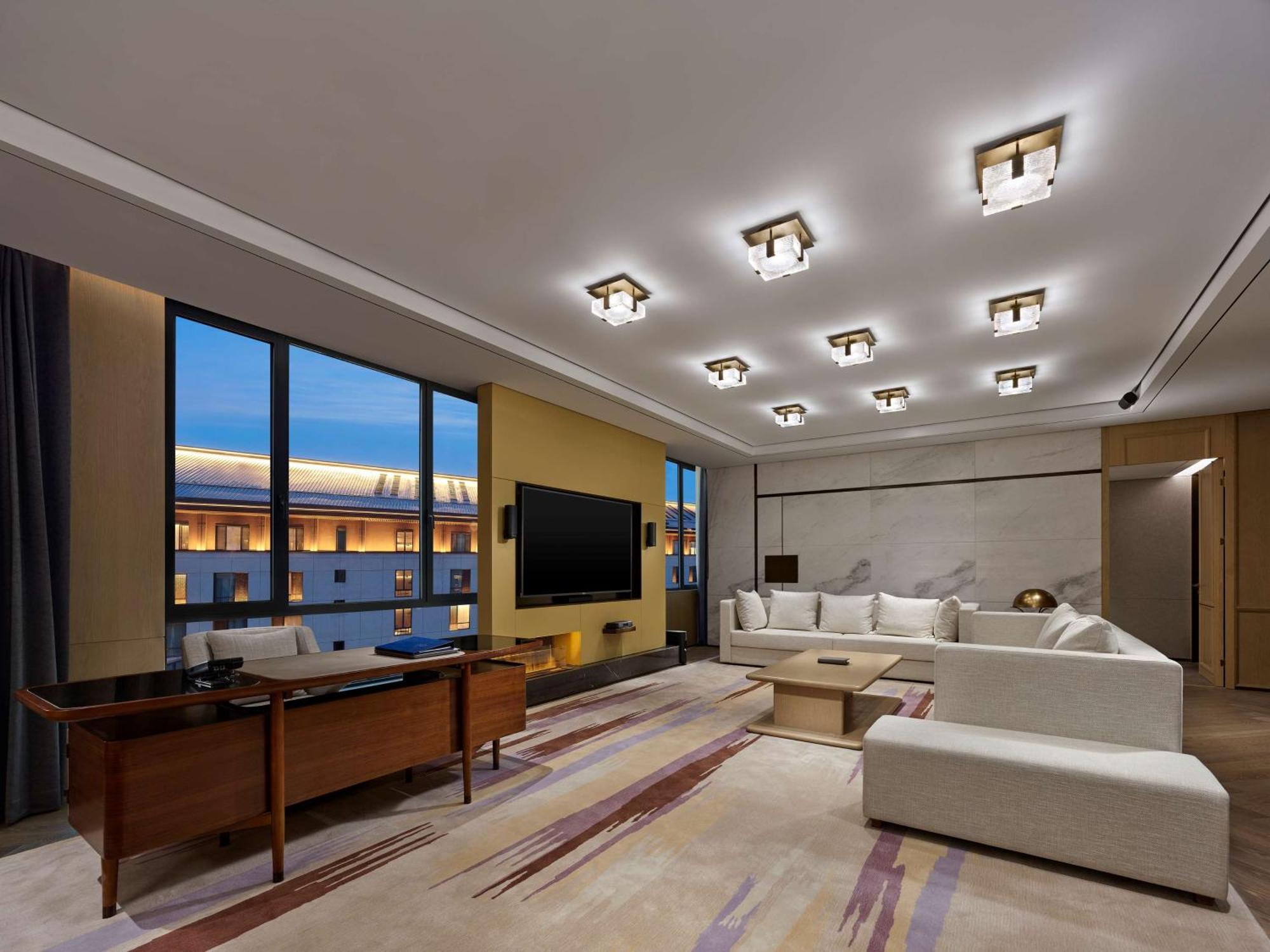 Doubletree By Hilton Beijing Badaling Hotel Yanqing ภายนอก รูปภาพ