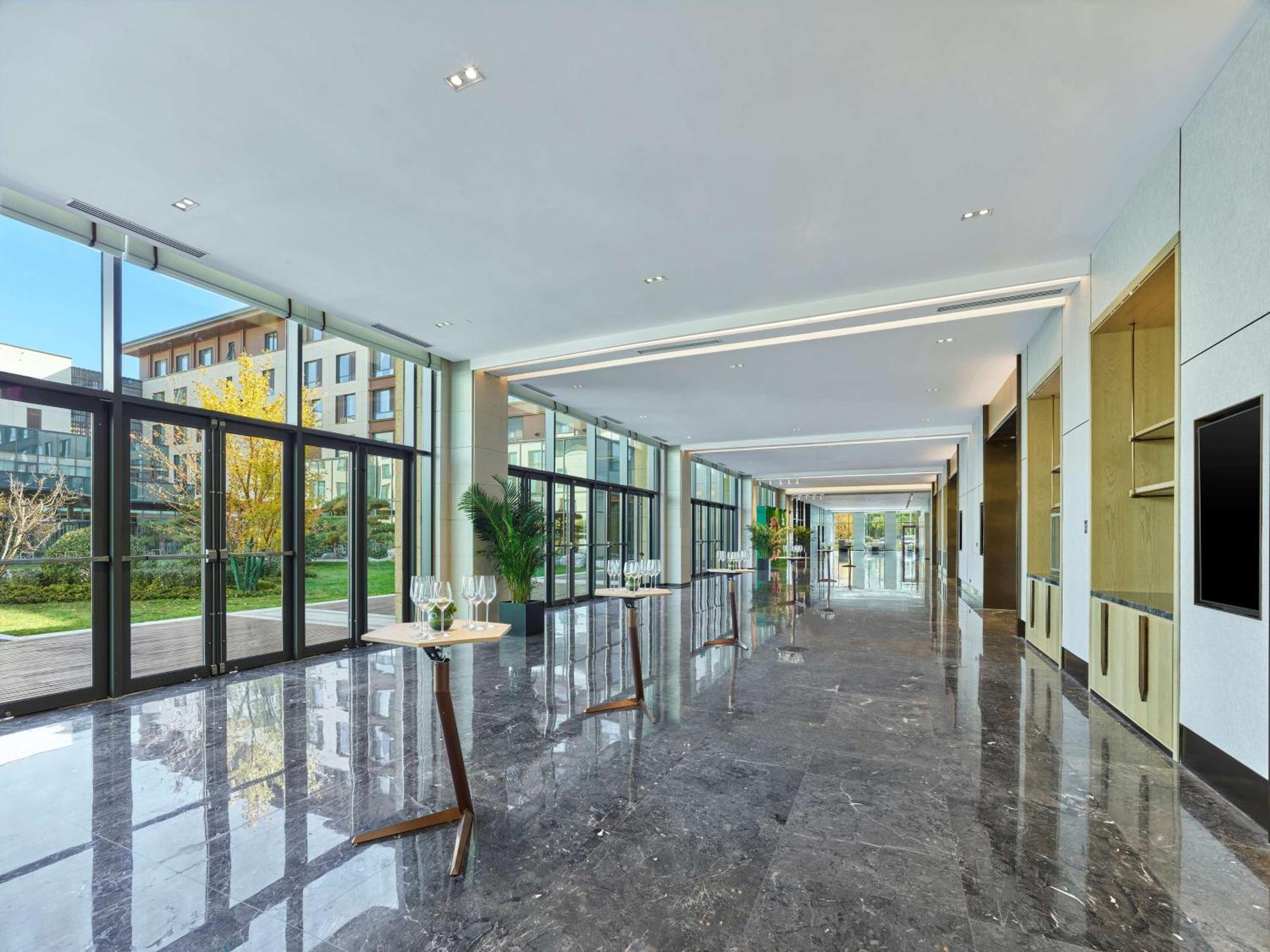 Doubletree By Hilton Beijing Badaling Hotel Yanqing ภายนอก รูปภาพ