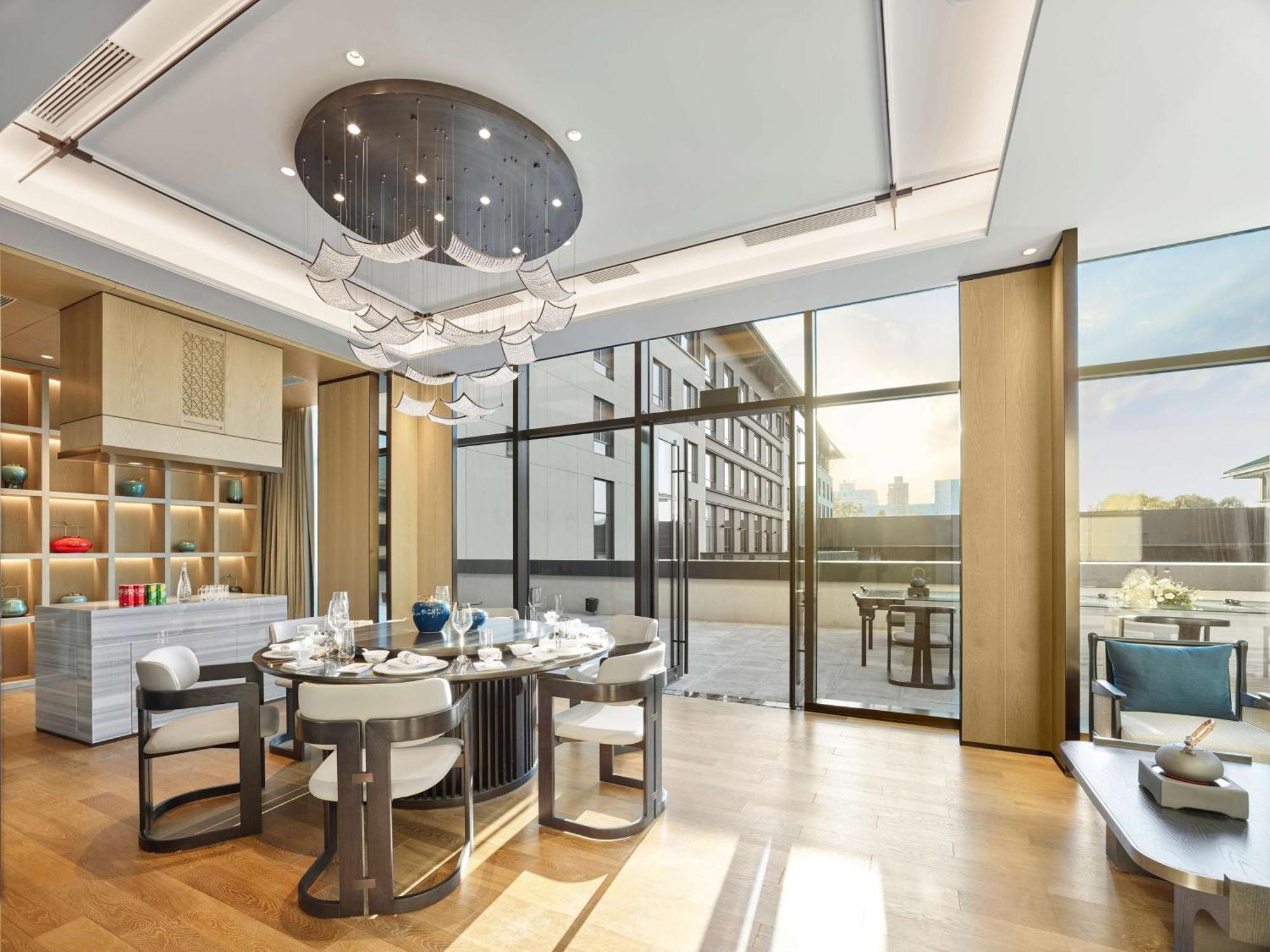 Doubletree By Hilton Beijing Badaling Hotel Yanqing ภายนอก รูปภาพ